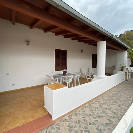 Fico D'india - Housing * Lipari (Isola Lipari)
